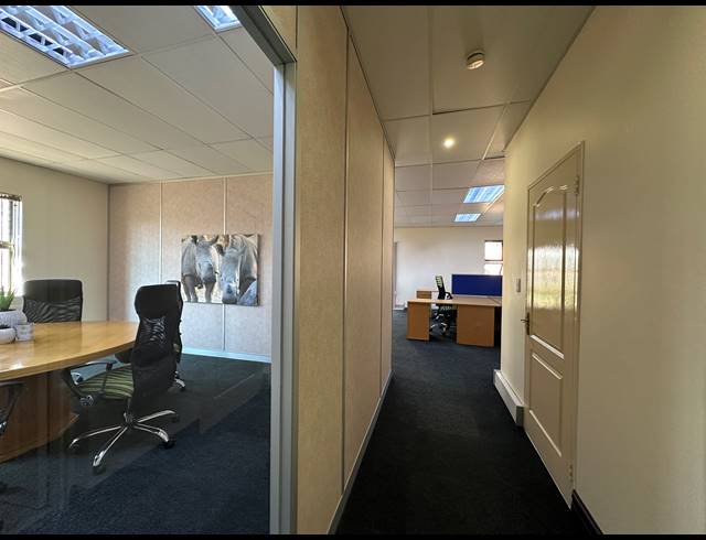 65M² OFFICE TO LET IN HIGHVELD TECHNOPARK